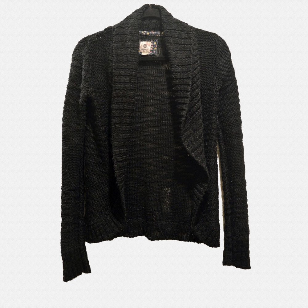 3/$15 🌺Element Black Knitted Cardigan